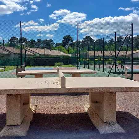 2 Bedroom Beautiful In Holiday home Les Mathes