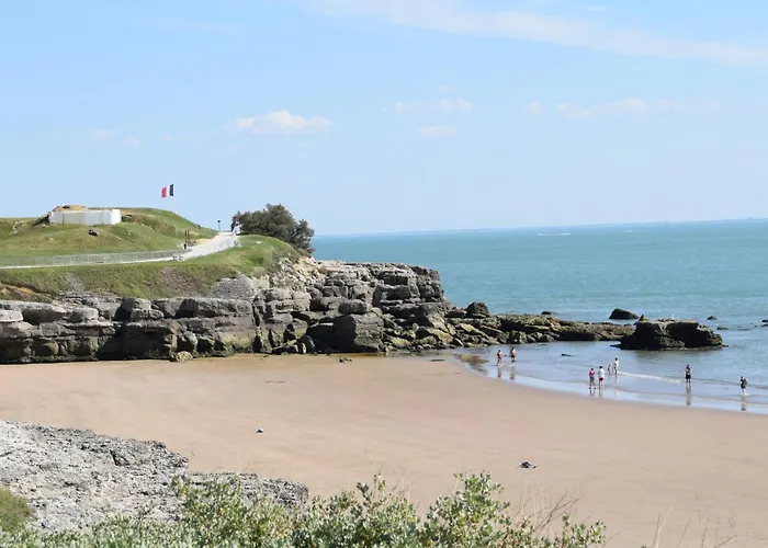 度假居 2 Bedroom Beautiful In 莱马特