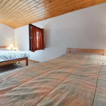 Дом отдыха 2 Bedroom Beautiful In